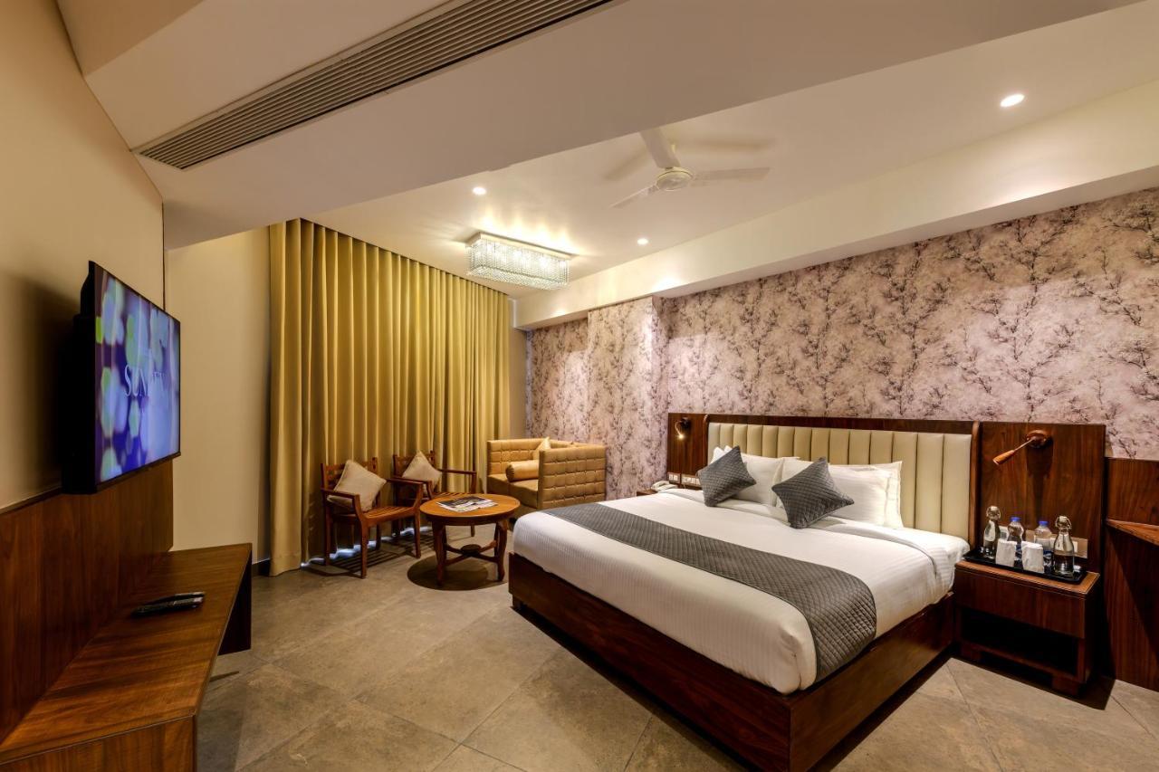 Sundex Hotel Тханджавур Екстер'єр фото