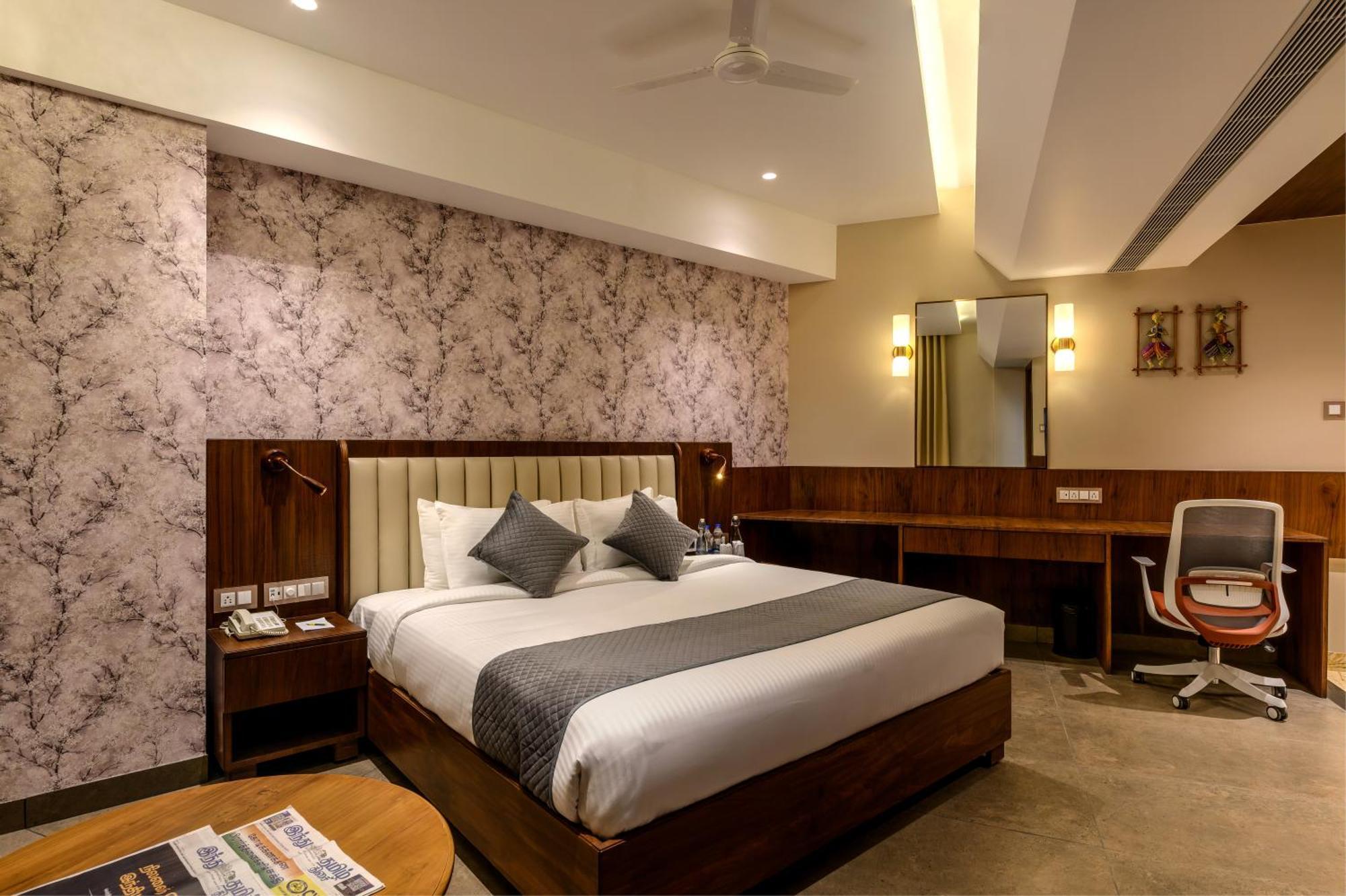 Sundex Hotel Тханджавур Екстер'єр фото